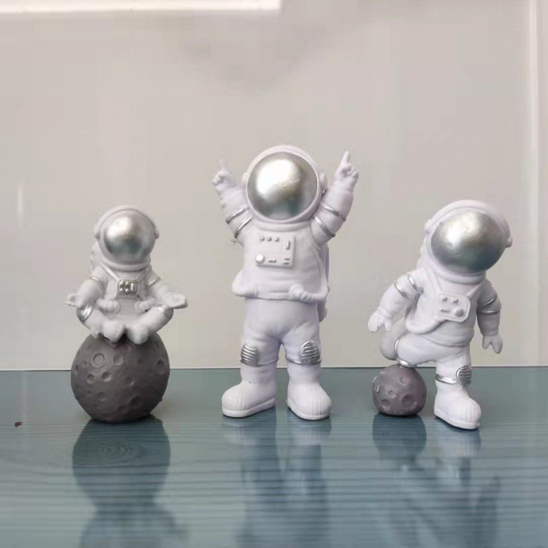 우주 비행사 케이크 토퍼 우주 공간 테마 생일 파티 디 - Resin Art Alphabet 리뷰 및 가격